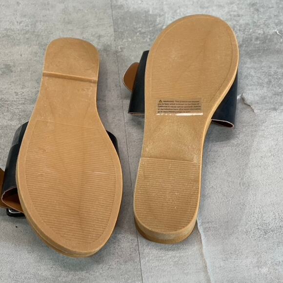 OLIVIA MILLER Women's Black Mia Buckle Round-Toe Slide Sandals SZ 10 - Picture 6 of 6